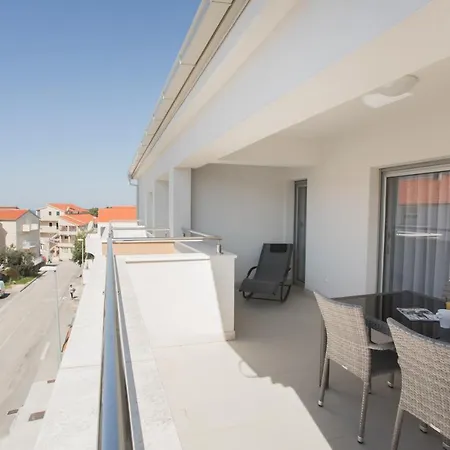 Silver Stone Apartment Primosten