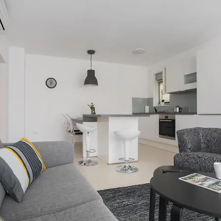 Silver Stone * Primošten