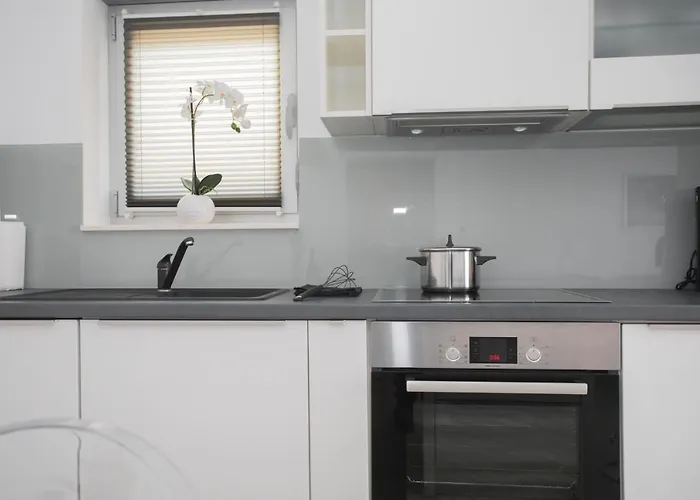 Silver Stone Primošten